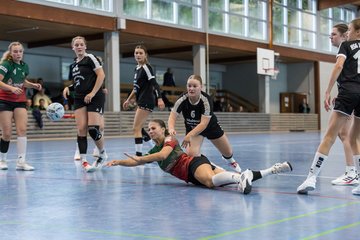 Bild 178 - wBJ HSG Kremperheide/Muensterdorf - HSG Joerl-Doppeleiche Vioel : Ergebnis: 34:23